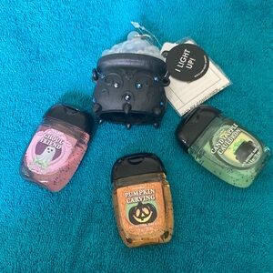 2025 Halloween Bath and Body Work cauldron holder with 3 PocketBac